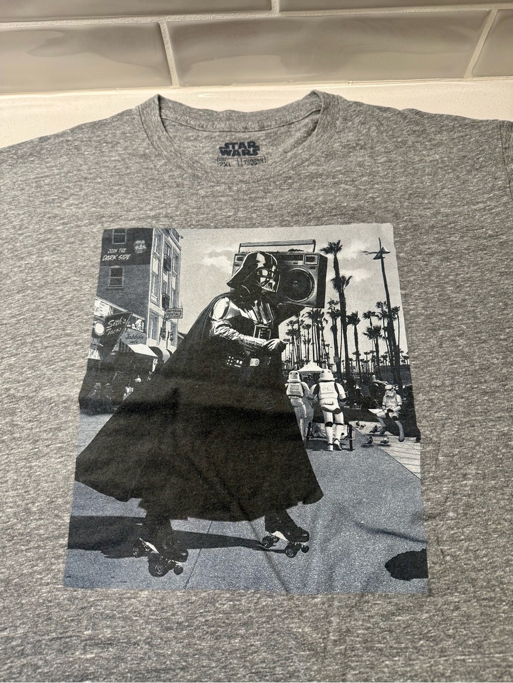 Star Wars Gray Logo Crewneck Graphic Tee - Picture 2 of 3